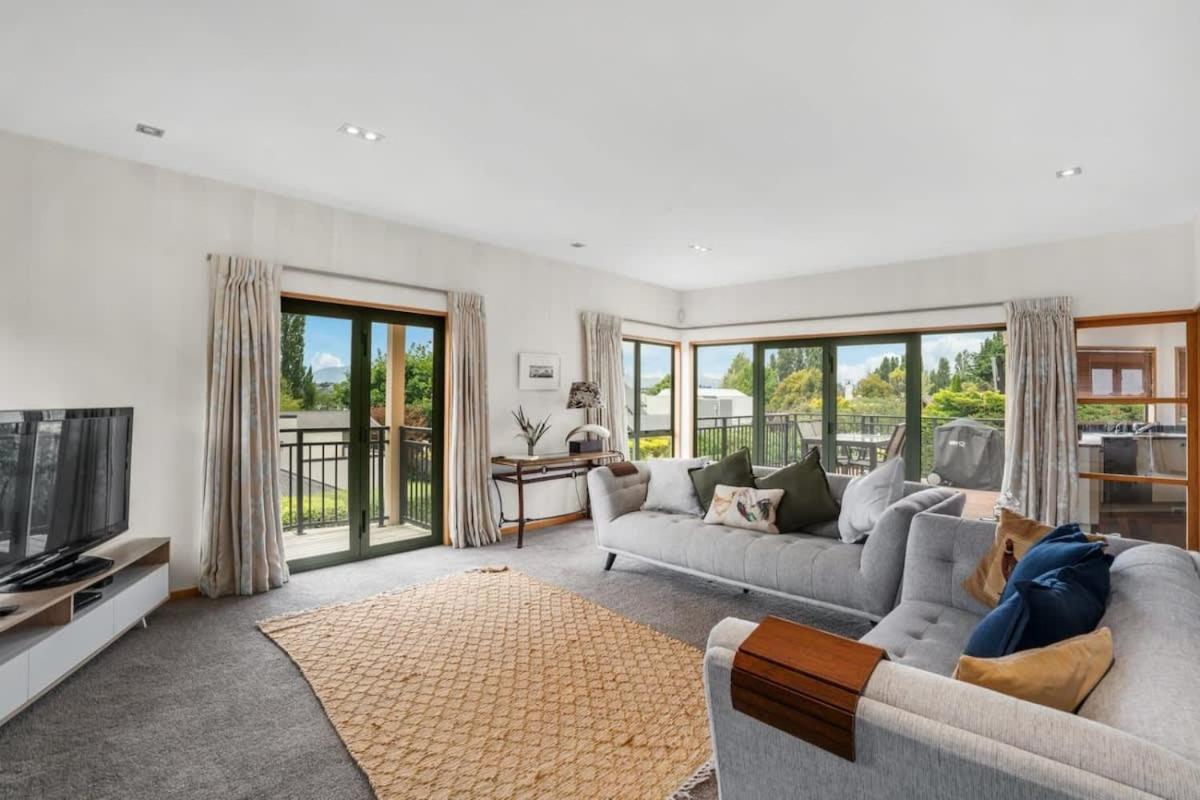 Villa Lake View à Wanaka Extérieur photo
